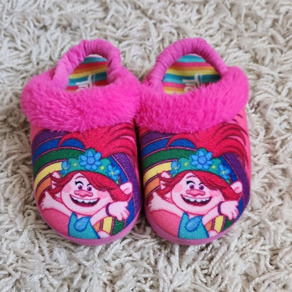 Colorful Trolls Kids Slippers with Pink Fur EUC